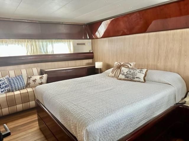 Hotel Motoryacht 21 Avec Equipage à Barcelone Extérieur photo